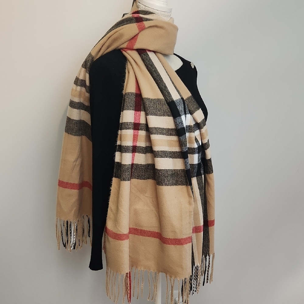 GORGEOUS ACRYLIC TAN/BLACK/ WHITE/RED SCARF 26" × 72"
